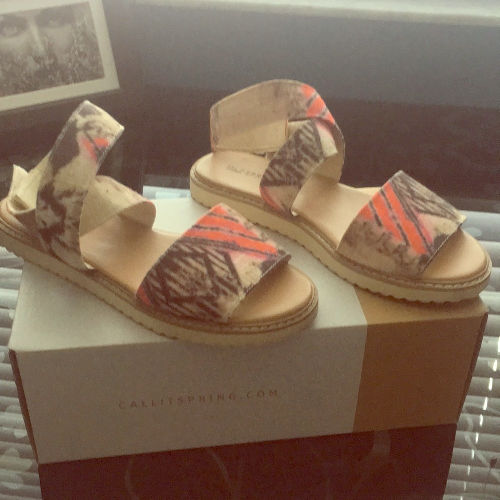 Call it spring sandals sz 6